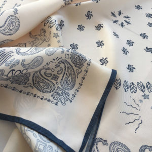 Carré 90cm soie bandana sable